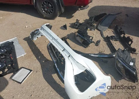 2025 Volkswagen Atlas Cross Sport 2.0T Sel Premium R-Line z USA, uszkodzony, nr VIN 1V2FE2CA6SC210792